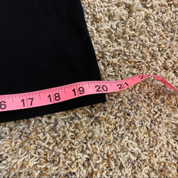 NWT Vince Camuto Lace Bell Sleeve Top Black - Picture 10 of 14